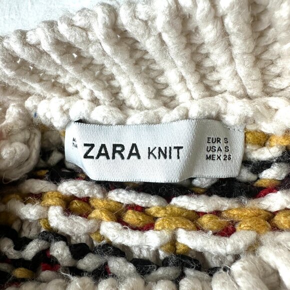 Zara Chunky Striped Knit - Picture 9 of 10